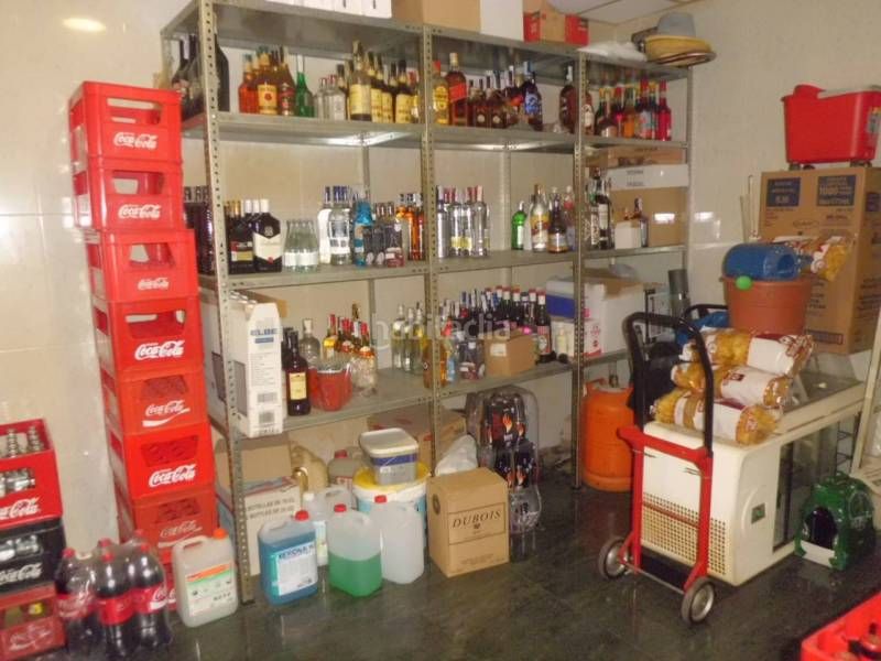 Foto c511a5bb-6eeb-47ea-948d-4c30f545885d. Local comercial a Balanegra