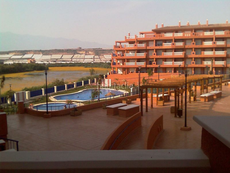 Foto 567f6428-2695-4c59-acd9-132b941834ca. Pis amb aparcament piscina a Almerimar Ejido (El)