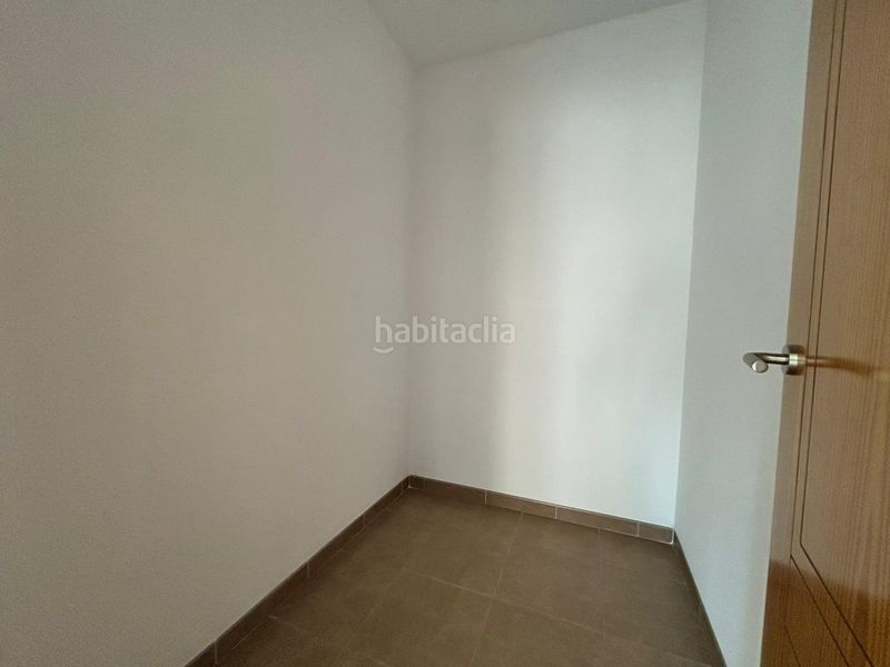Foto 6a7be3e9-9f74-4eb8-96a8-7701302334d0. Pis a Pabellón - Estación - El Corte Inglés Ejido (El)