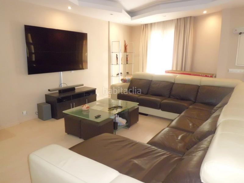 Foto 65b14cd5-b175-436d-83c3-a7e80aabcbff. Chalet con parcheggio in Almerimar Ejido (El)