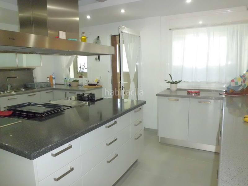 Foto 77152328-5abe-4998-b372-97e656693655. Chalet con parcheggio in Almerimar Ejido (El)