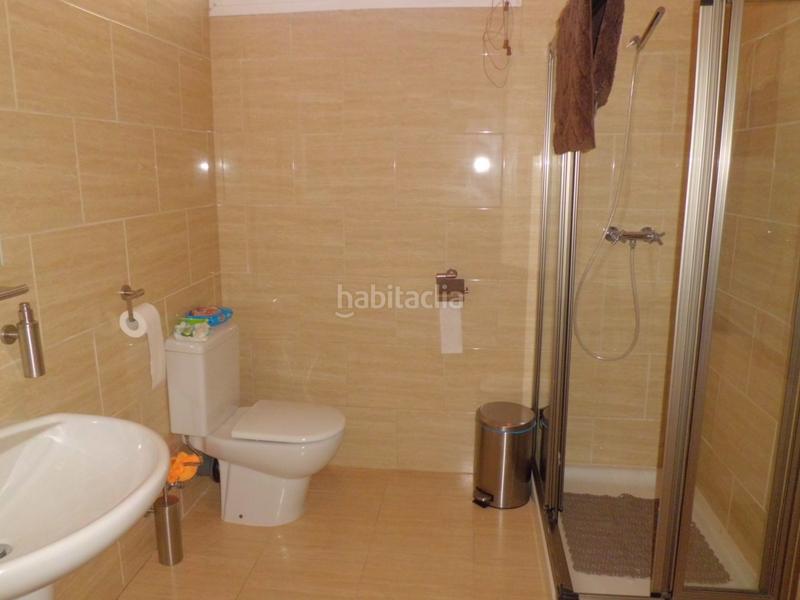 Foto 91f3d3b2-8641-4304-9d56-12fb554201e5. Chalet con parcheggio in Almerimar Ejido (El)