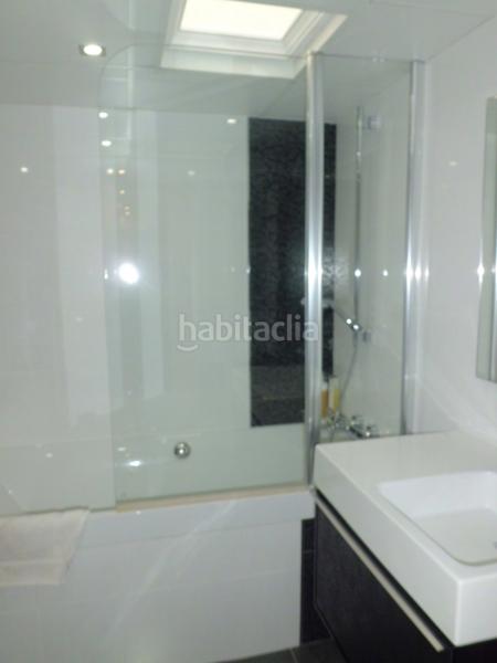 Foto f38fac19-8f16-46fa-b17f-86ec1e6c8d9e. Chalet con parcheggio in Almerimar Ejido (El)