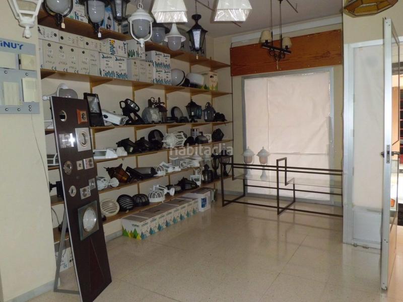 Foto eb37bb56-6fda-483d-bc28-5785fd47017f. Alquiler local comercial  en el ejido en Ejido (El)