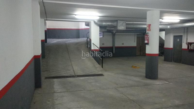 Foto 2d2ba8cf-5c74-497f-8965-31468b2be6ce. Aparcament cotxe a Ejido centro Ejido (El)