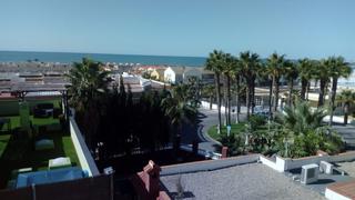 Appartamento in Balanegra. Piso con vistas al mar y solarium