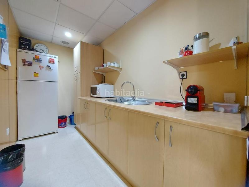 Foto 07cab0e1-215a-44f3-bfb8-f1a50b47f2b5. Büro mit parking in Ejido centro Ejido (El)