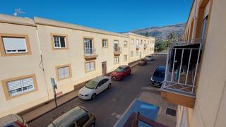 Pis a Berja. Piso de 3 dormitorios en venta en berja