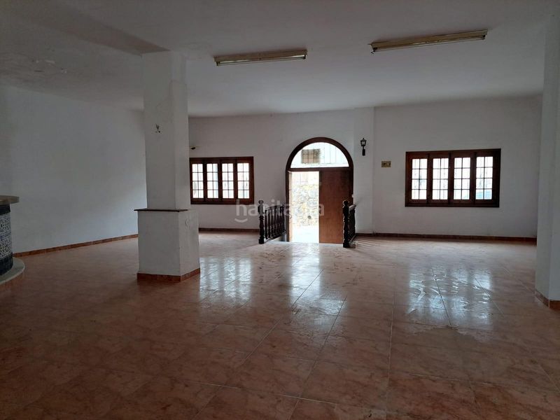 Foto 426800d3-3239-40d7-8e51-97044b66e568. Local comercial a Dalías