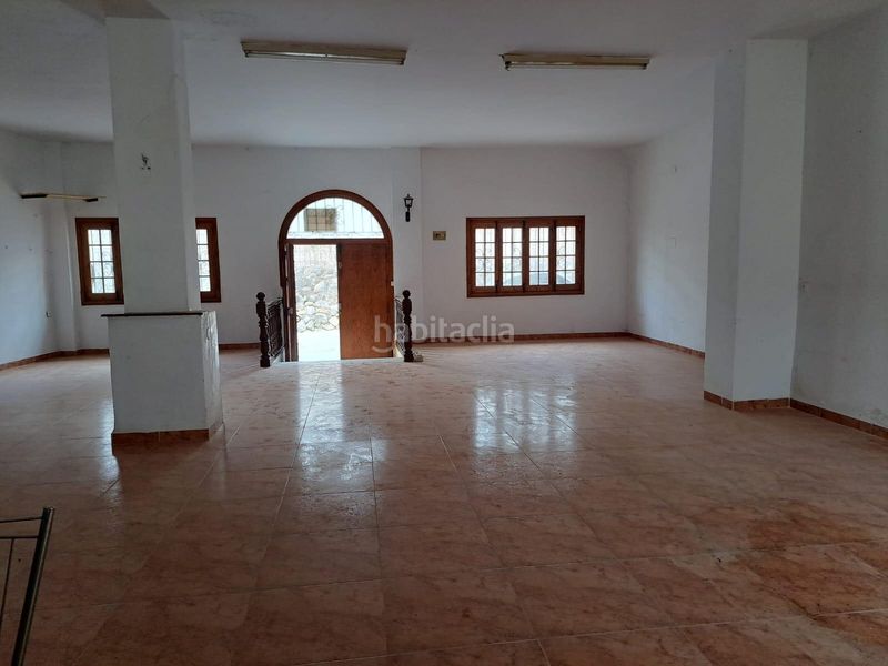 Foto 90a63d56-4ff8-46fe-88e6-c06d17dc9245. Local comercial a Dalías