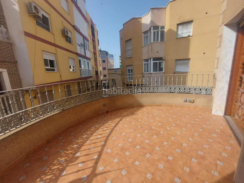 Foto a124baa0-b9c9-4317-8765-a90c8517c1a4. Casa amb calefacció aparcament a Adra