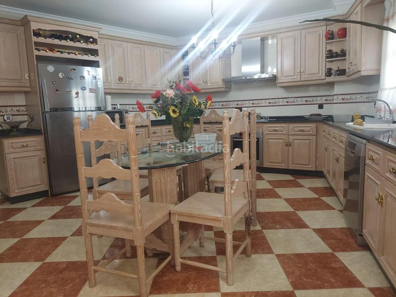 Foto da2a7008-9f00-434c-ac2c-5ca08aee4c42. Casa amb calefacció aparcament a Adra