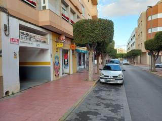 Aparcament cotxe a Ejido Sur. Garaje en venta en el ejido. zona circulo cultural.