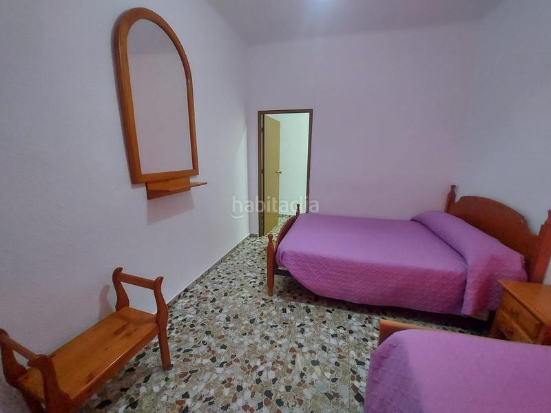 Foto 98d5a99f-2fcf-4832-befe-4e5ae0b0c4d2. Edifici a Dalías