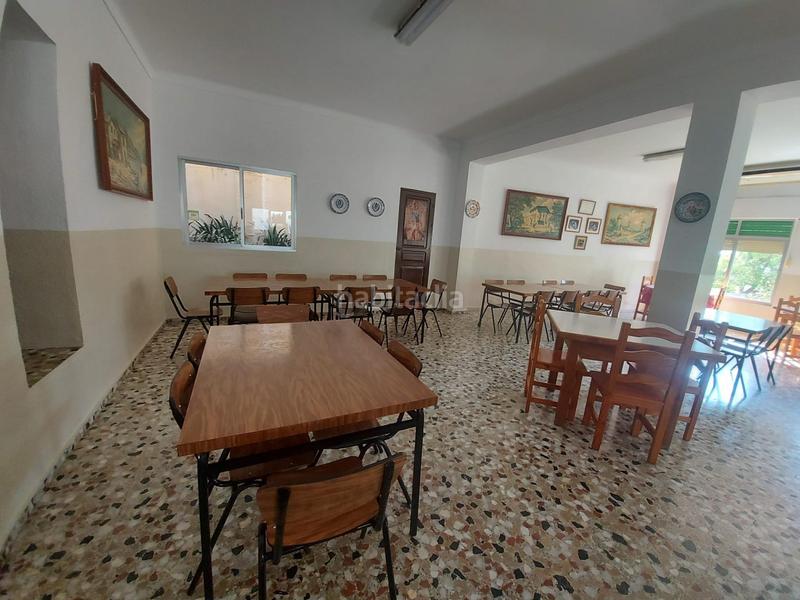 Foto e5b7bbde-a54a-4982-9748-b4d45d172950. Edifici a Dalías