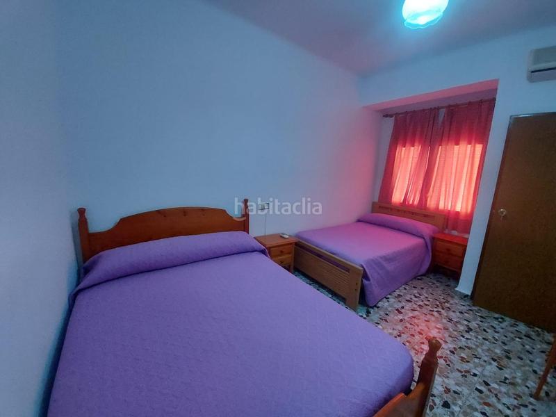 Foto e6e0e94f-65aa-41de-b907-1fd9193224f5. Edifici a Dalías