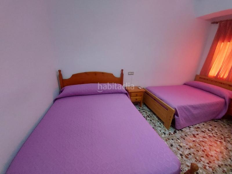 Foto fef9ee08-e174-45c8-944a-d17e0c048ae8. Edifici a Dalías
