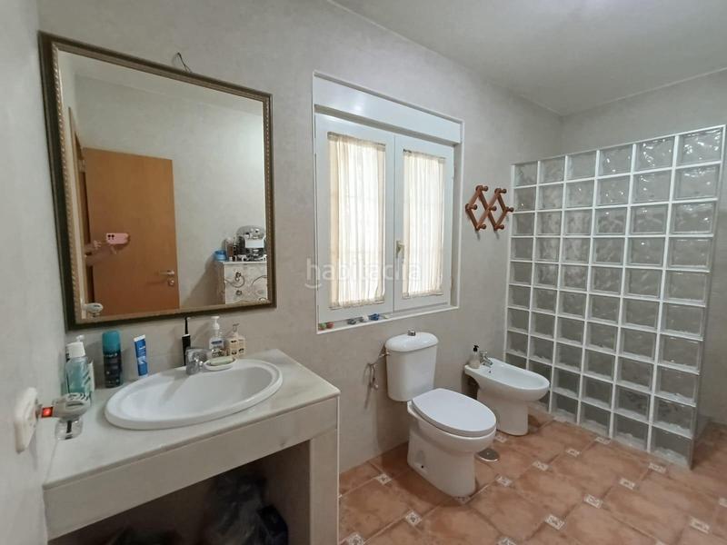 Foto 5f3957a3-340a-4eb6-a51e-1dcf70f0c7f4. Chalet with parking pool in Almerimar Ejido (El)