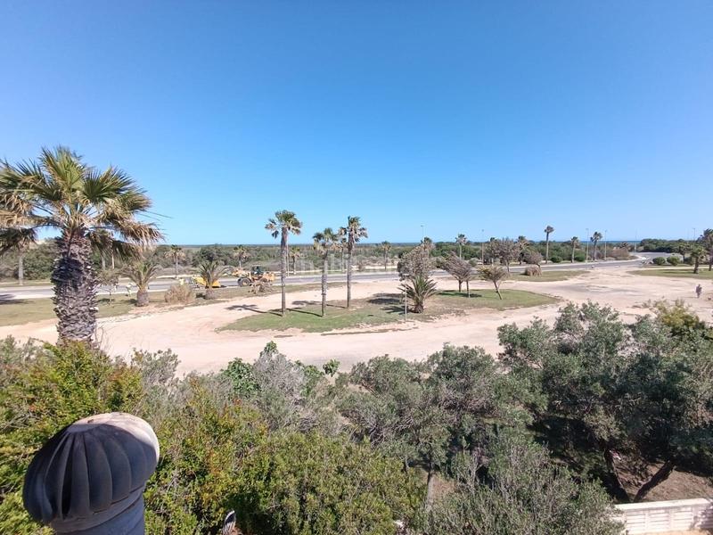 Foto 9b0fa36a-7e15-4e84-a165-e0240384c642. Chalet with parking pool in Almerimar Ejido (El)