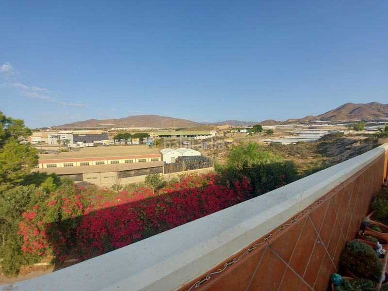 Foto 396c7ff3-25ff-413e-93ac-8afc88838011. Casa amb aparcament a Adra