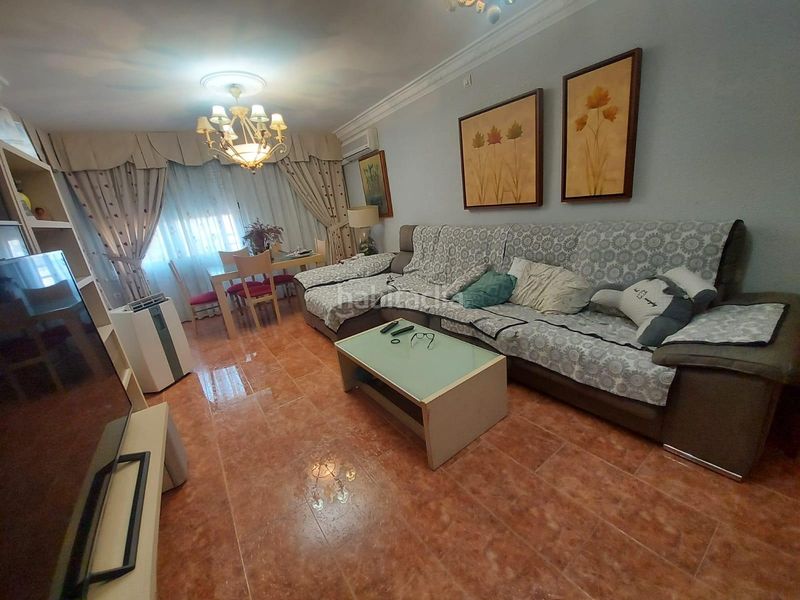 Foto 416d702f-3032-4d04-a572-9a80882cb7ff. Casa amb aparcament a Adra