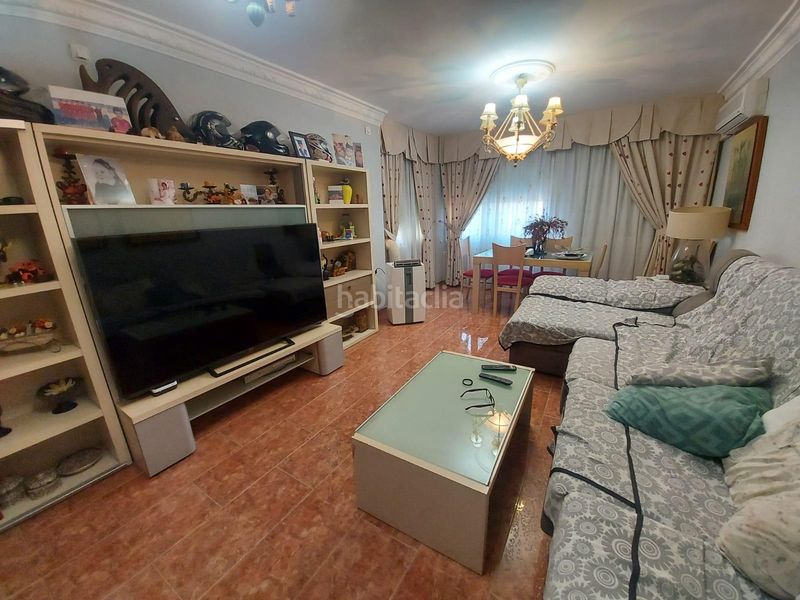 Foto 9d13d3d1-7942-4a8c-813d-0a4ca16db0fb. Casa amb aparcament a Adra