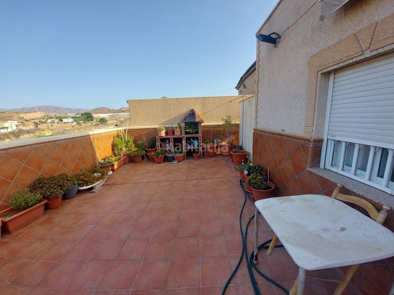 Foto b1f5a68e-6f07-4796-a25b-61040675872f. Casa amb aparcament a Adra