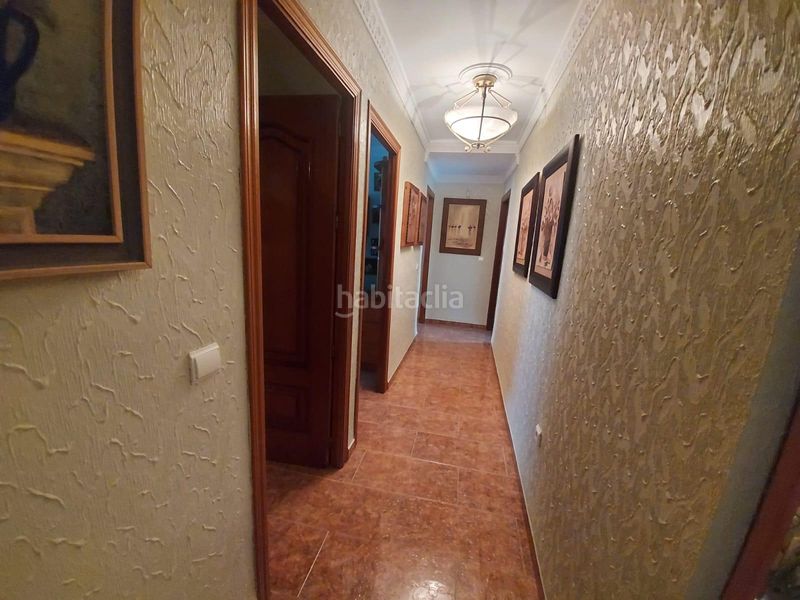 Foto e5fe7336-e51c-409f-848c-88331920ee3b. Casa amb aparcament a Adra