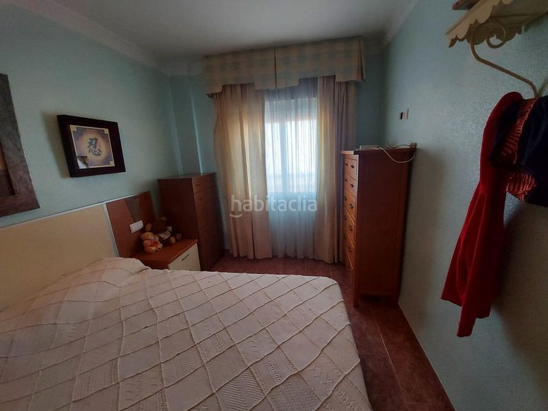 Foto fadbecbd-dfa0-4d84-bb75-0089b1a019f4. Casa amb aparcament a Adra