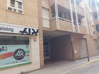Aparcament cotxe a Pabellón - Estación - El Corte Inglés. Garaje en venta en ejido centro
