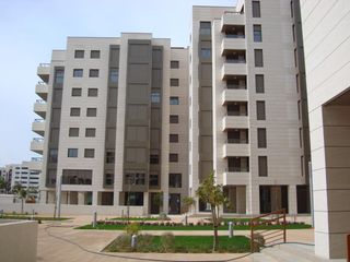 Affitto Ufficio in Nueva Almería - Cortijo Grande - Vega de Acá. Oficina en alquiler en la vega de aca en almeria