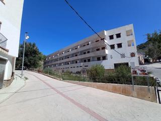 Edifici a Paterna del Río. Edifico de 38 apartamentos, 3 locales y 38 garajes