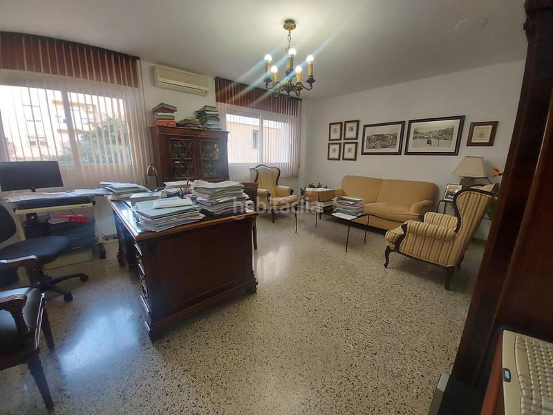 Foto 33999391-5a32-4946-abc7-2ce6ef3cc3fc. Oficina  en el centro de el ejido en Ejido centro Ejido (El)