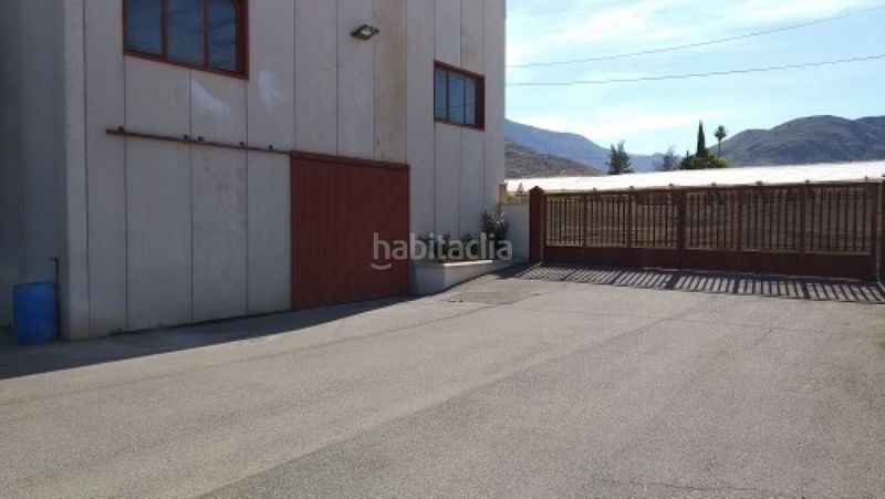 Foto ec246540-ef30-4e52-9476-c14c542fea4e. Nau industrial a Berja
