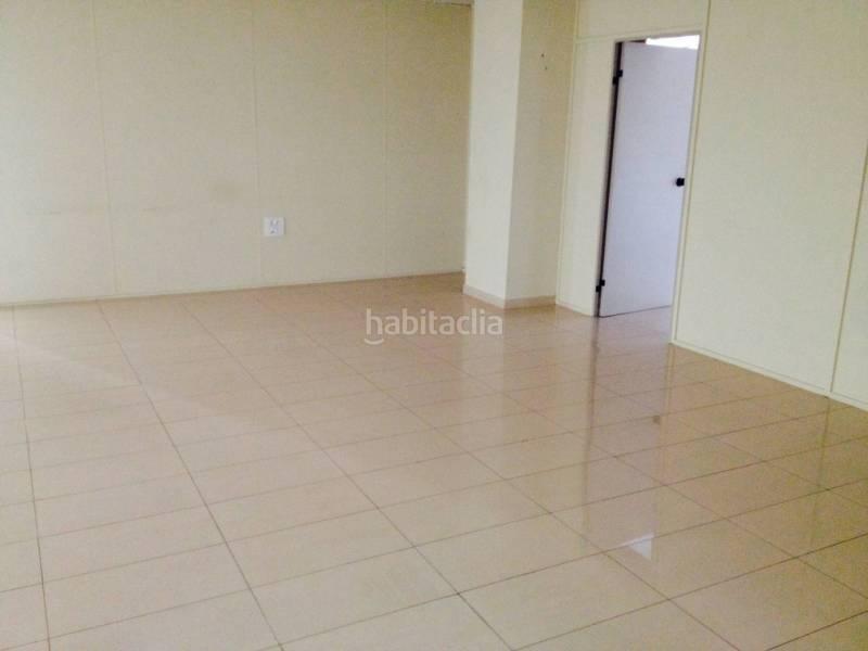 Foto b862506b-cc11-44b3-85ef-8b02d1be198f. Büro mit heizung parking in Ejido centro Ejido (El)