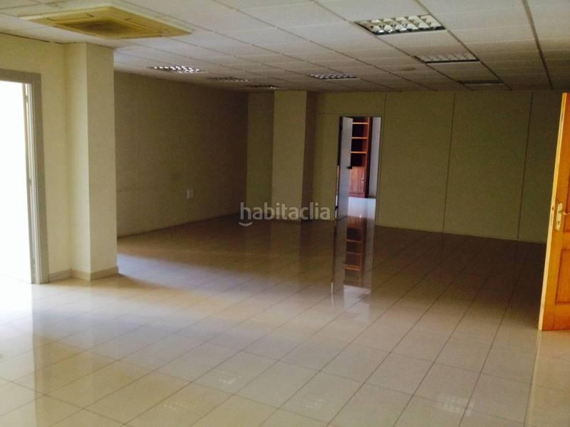 Foto c6b0944b-b3e0-4c39-b29b-589e652fca36. Büro mit heizung parking in Ejido centro Ejido (El)