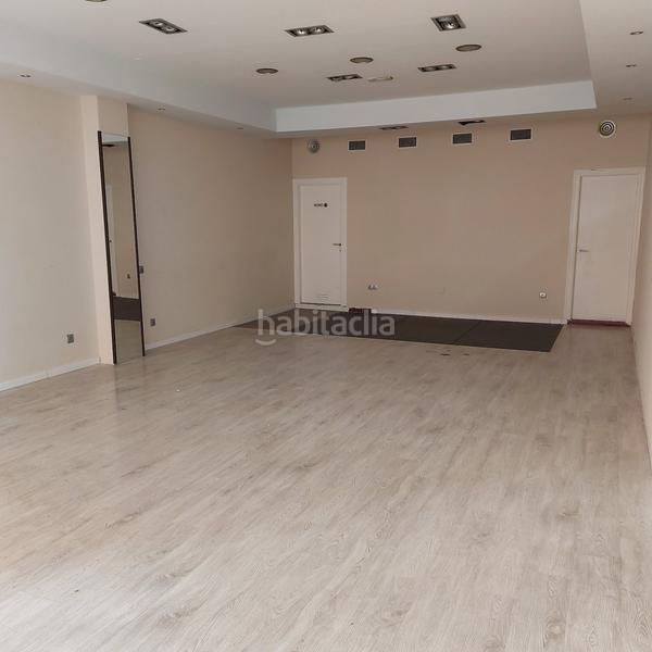 Foto 59357060-19b4-493f-8192-1d7f3b4c38ab. Alquiler local comercial alquiler local comercial centro ejido en Ejido (El)