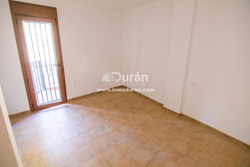 Foto a68f0d51-78c0-4fda-b285-e7fa60986e70. Piso  en venta en paterna del rio en Paterna del Río