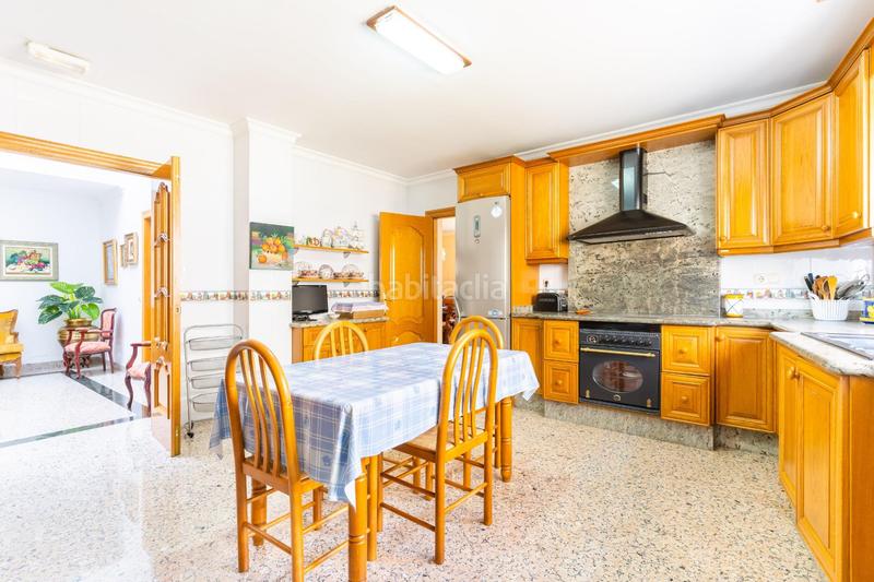 Foto 04a70bd5-6f1c-4ed8-bd7d-0635e21e8d86. Casa con parcheggio in Ejido centro Ejido (El)