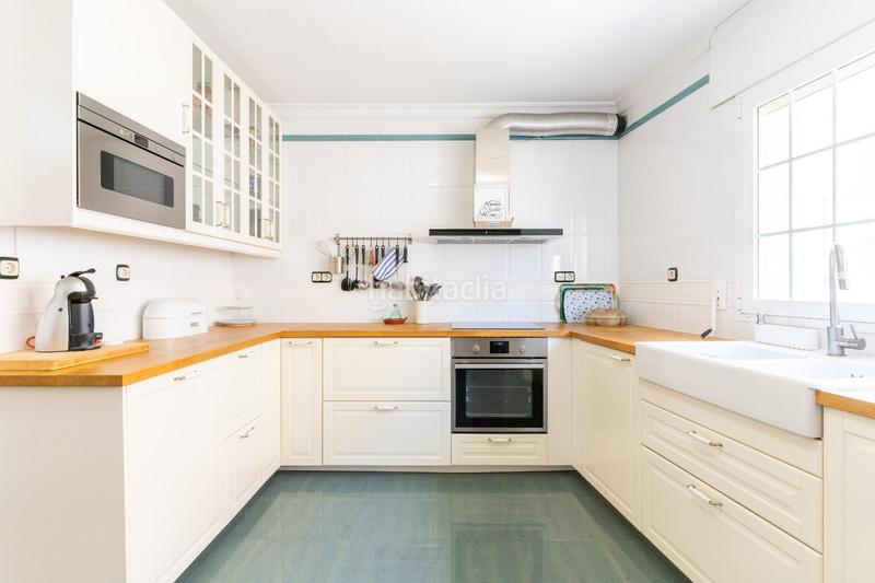 Foto 3aae6ab6-c5a6-4cc6-b9a7-c01c4b76cb52. Casa con parcheggio in Ejido centro Ejido (El)