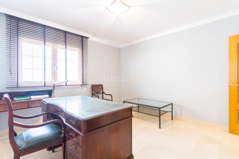 Foto 3cffe850-c44f-42f3-9a53-8ccda91b9c98. Casa con parcheggio in Ejido centro Ejido (El)