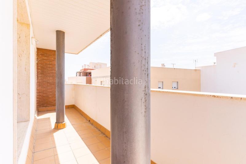 Foto 82de59fa-9d75-4f3b-87a7-a74e378c350f. Casa con parcheggio in Ejido centro Ejido (El)