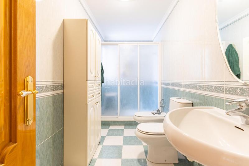 Foto a0ef1200-cb2c-4c16-a01a-53c6aa319a47. Casa con parcheggio in Ejido centro Ejido (El)