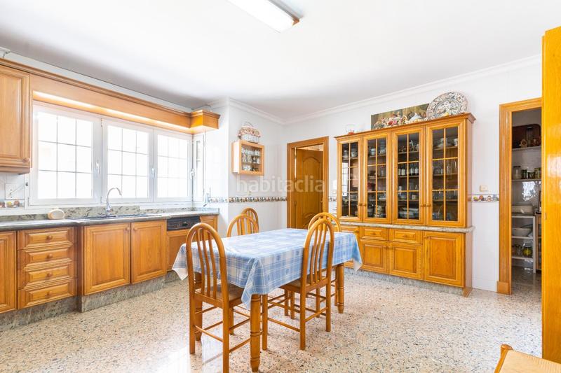 Foto cc4a188d-52f3-40b4-9892-d39bcf5fe54f. Casa con parcheggio in Ejido centro Ejido (El)