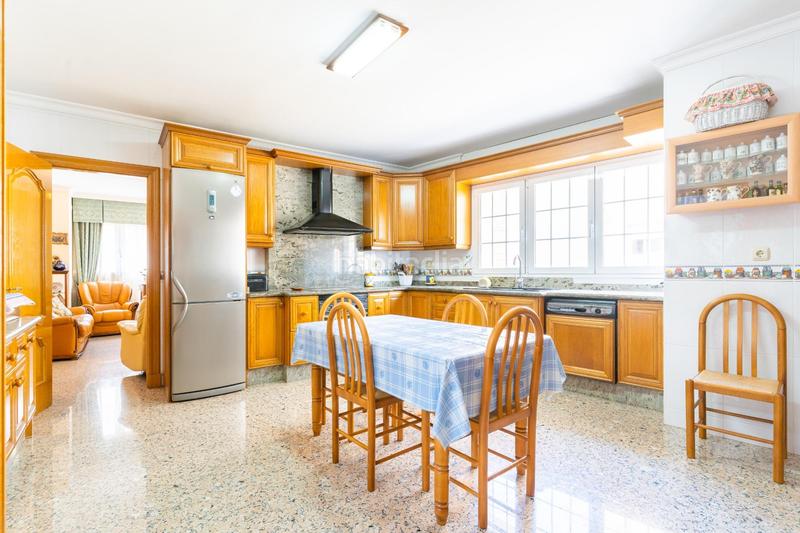 Foto d1bb2357-622e-4147-aa01-4db4ea14753d. Casa con parcheggio in Ejido centro Ejido (El)