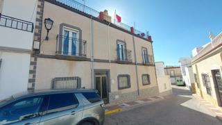 Casa a Dalías. Dúplex en venta en dalias