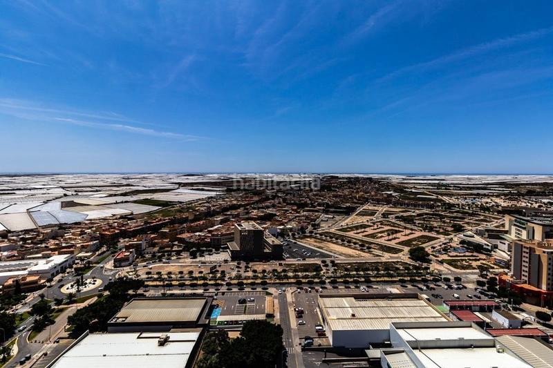 Foto 67dffcf7-5551-4aef-8dc3-81a0bcb738b0. Oficina a Plaza de la Luz Ejido (El)