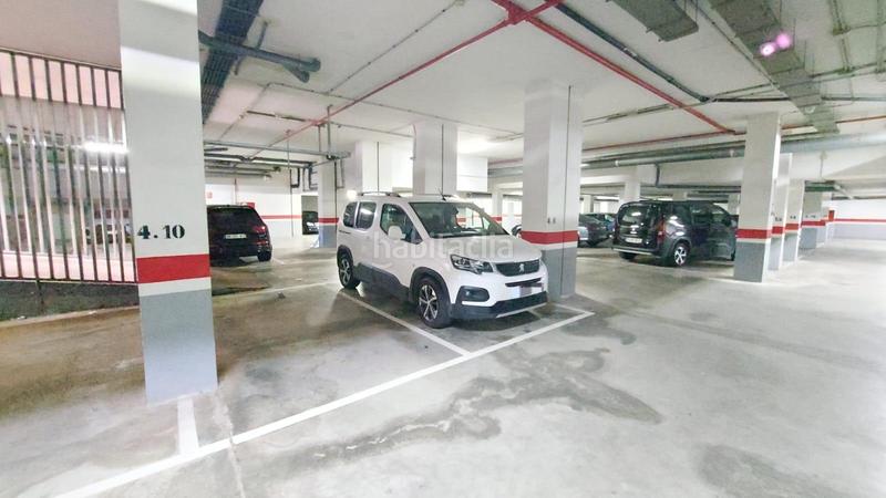 Foto ae886fd2-8317-4ef7-9e0d-40fe137bb631. Posto auto in Roquetas pueblo Roquetas de Mar