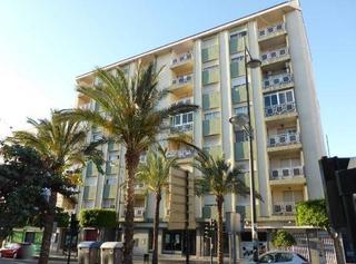 Pis a Plaza de la Luz. Piso de 3 dormitorios en bulevar de el ejido