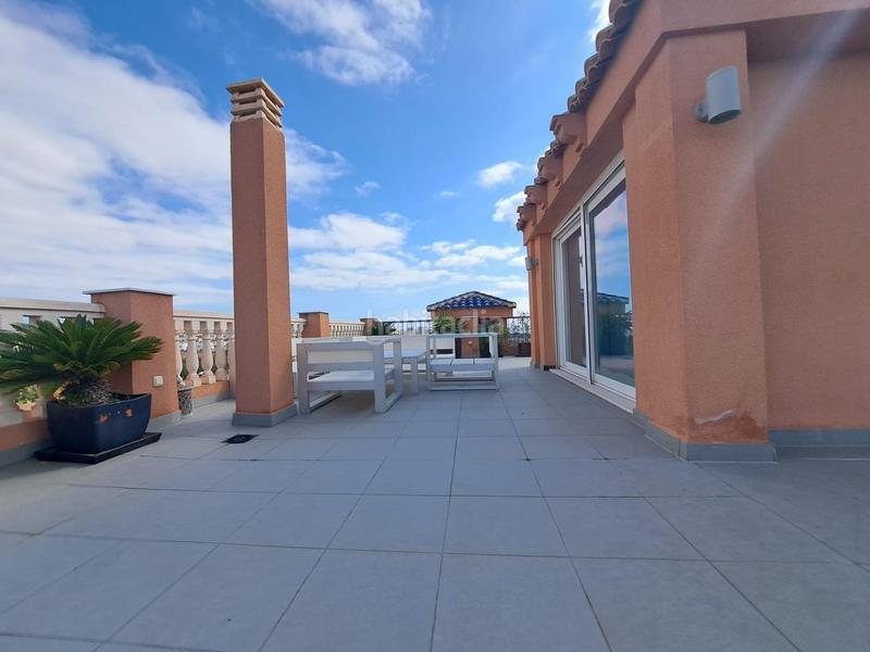 Foto a4a387e7-6da4-4f5c-b112-6108ddf33cd7. Location attique avec parking piscine dans Almerimar Ejido (El)